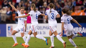 Klingenberg,-USWNT-celebrate