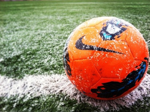 Soccerball snow1