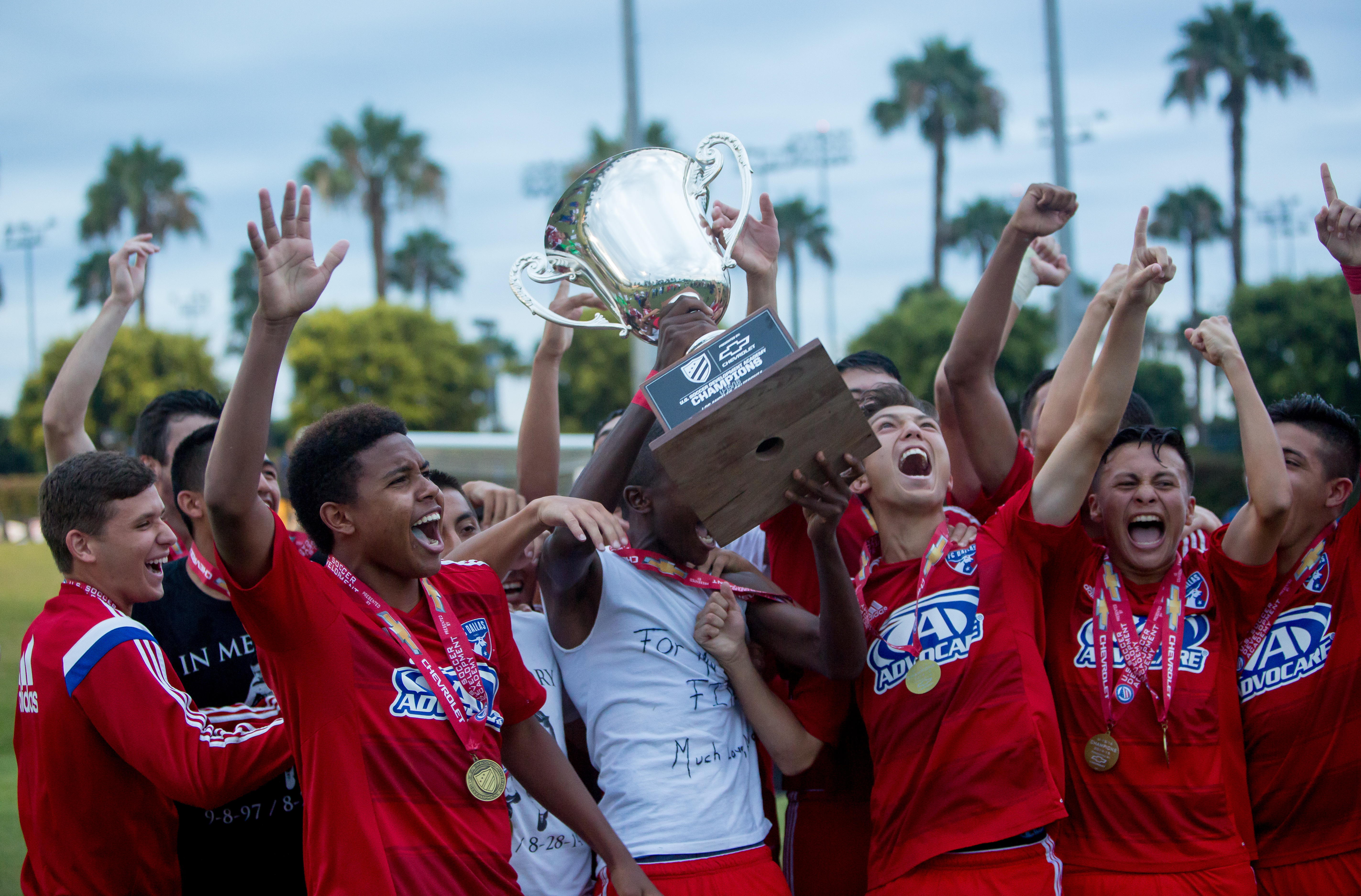 2014-15-us-soccer-development-academy-championship-u-16-fc-dallas-vs-new-york-red-bulls Strikers Logo