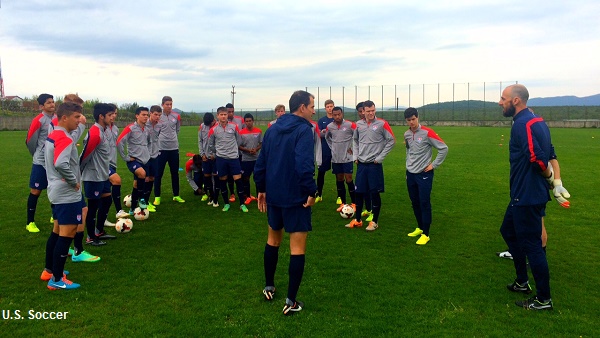 u18mnt3-5 Strikers Logo