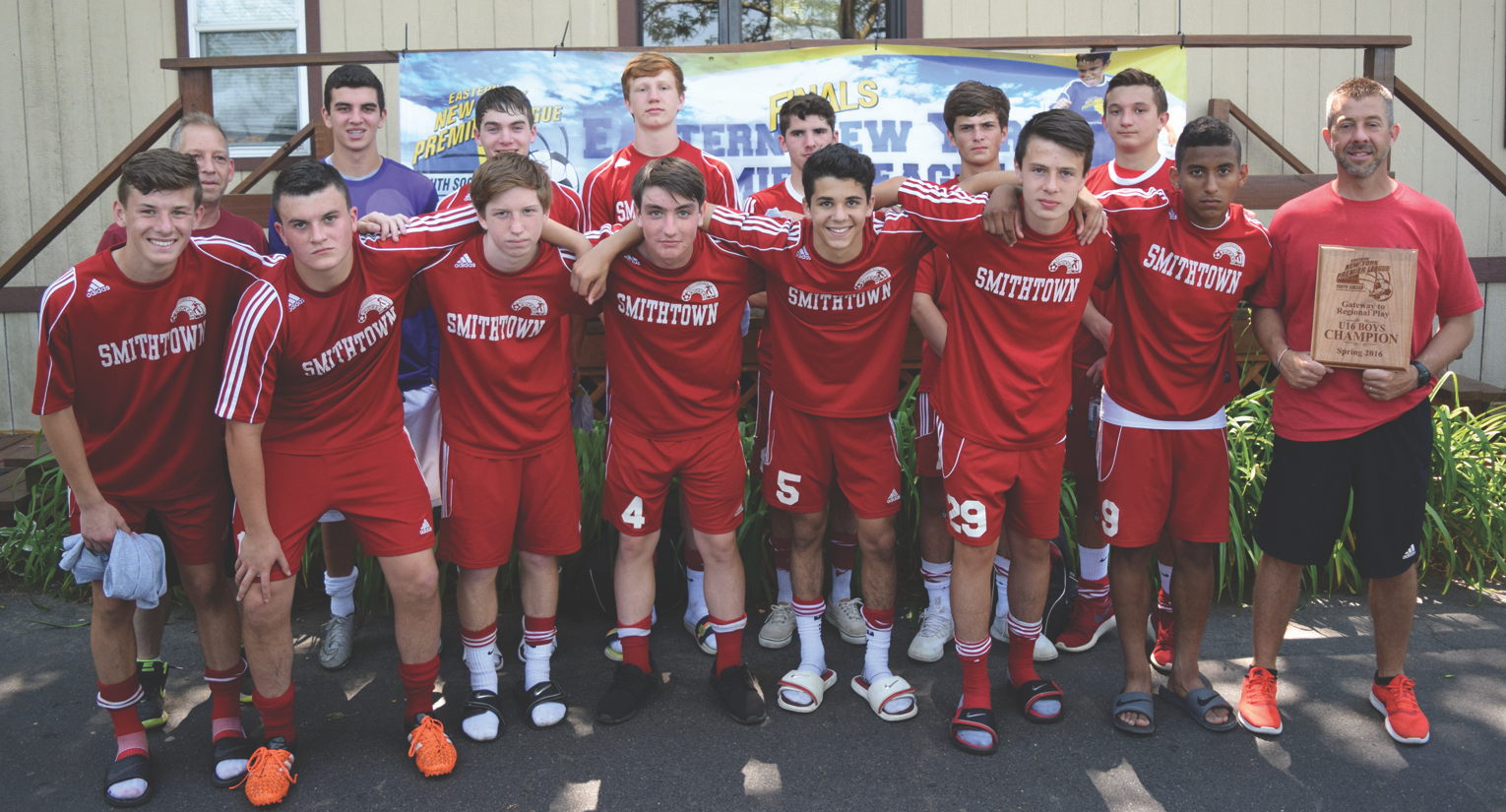 smithtown-roma-u16boys Strikers Logo
