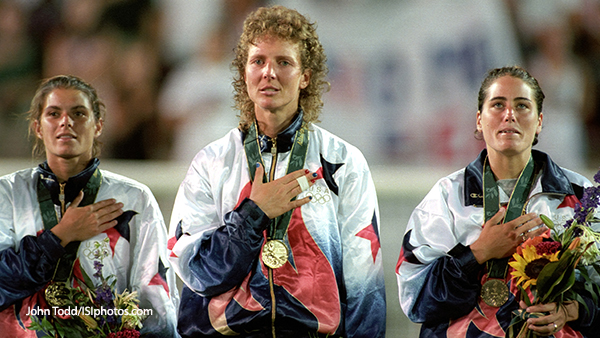 hamm-akers-foudy-at-96-olympics Strikers Logo