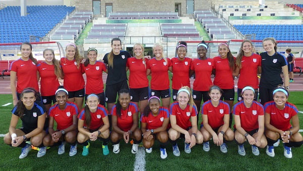 u17wnt Strikers Logo
