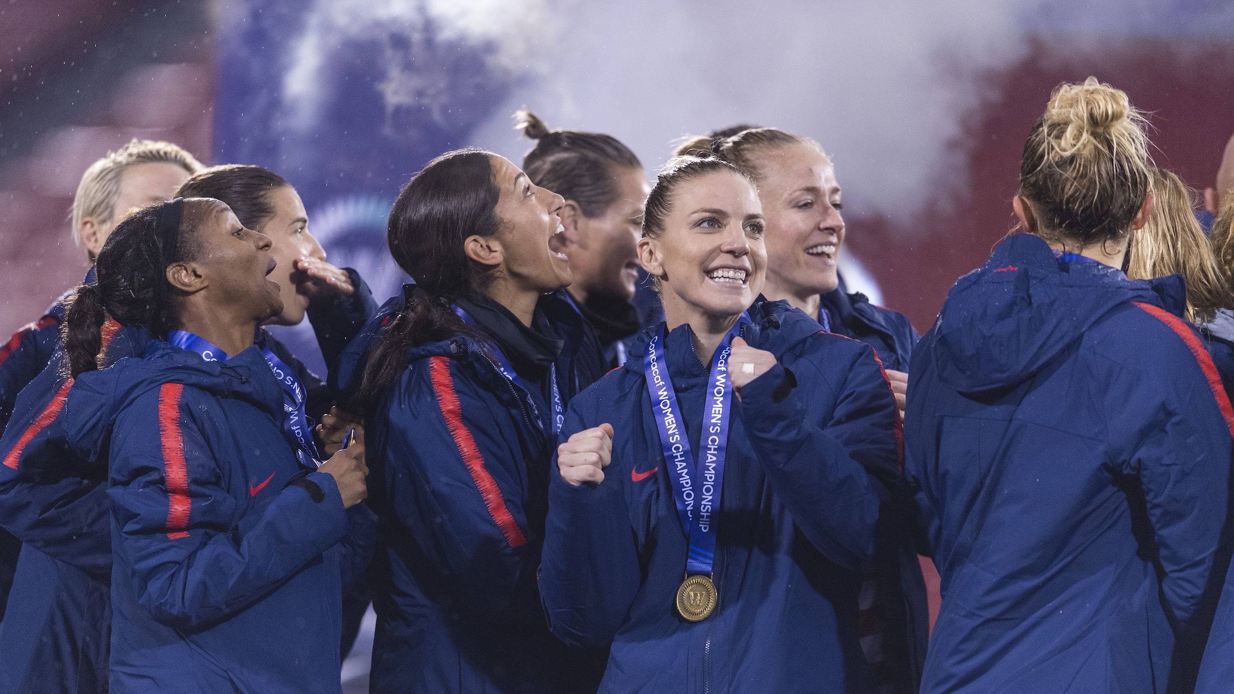 usmnt windbreaker