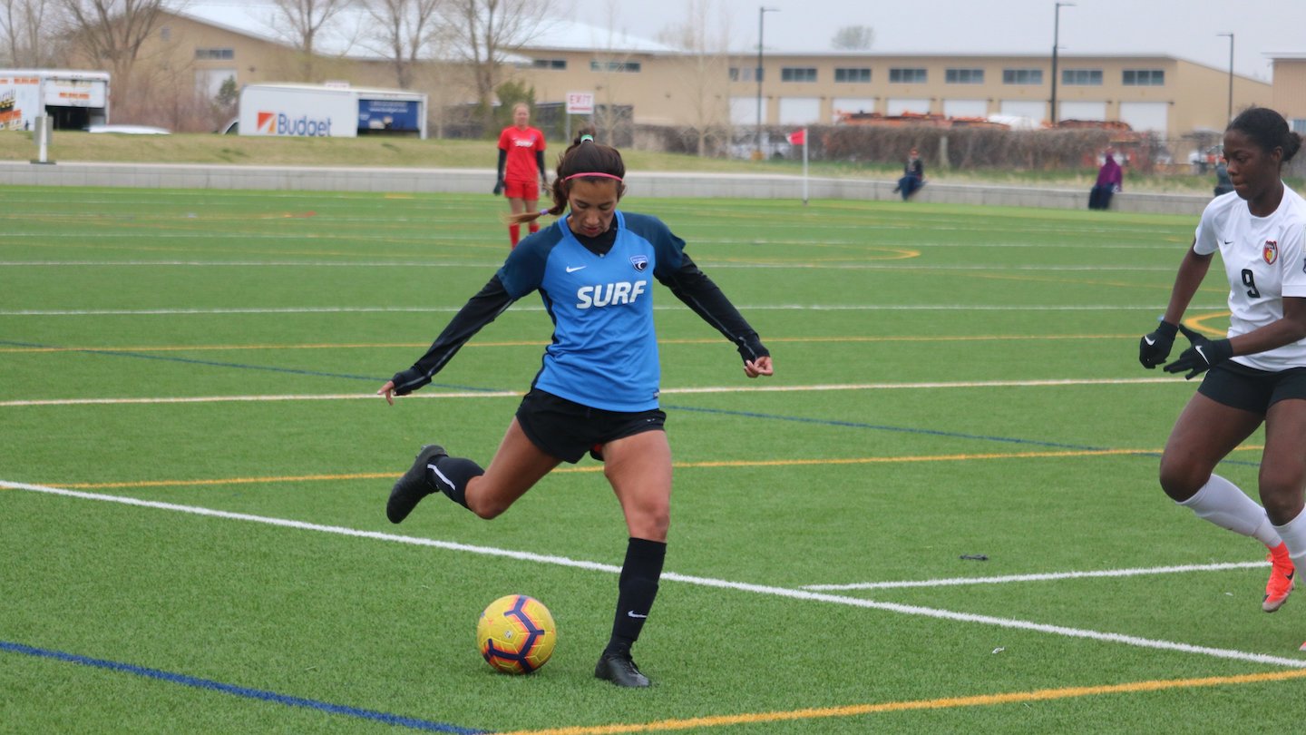 camille-hamm-ussda-surf