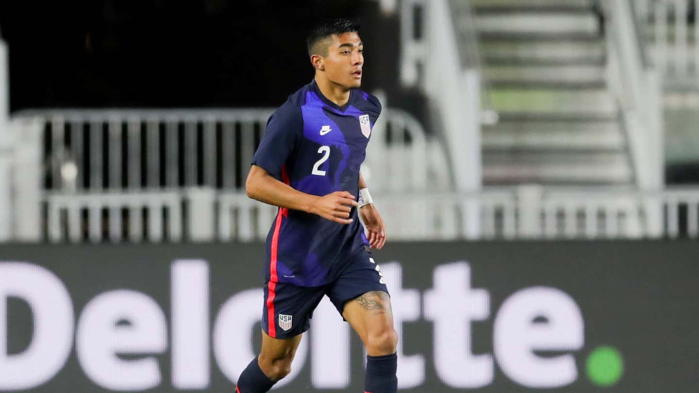 Julian-Araujo-USMNT