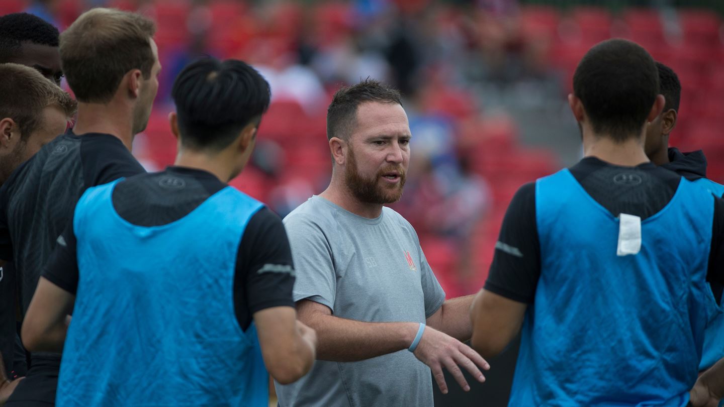 msoc_coaches090818_02_2_.png