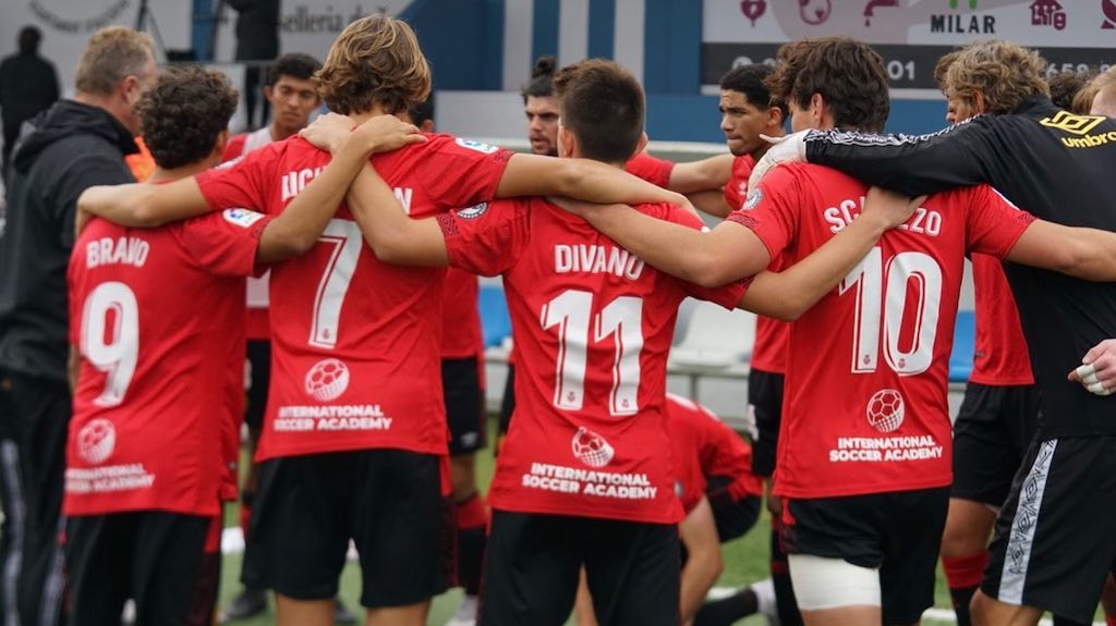 international-soccer-academy-boys