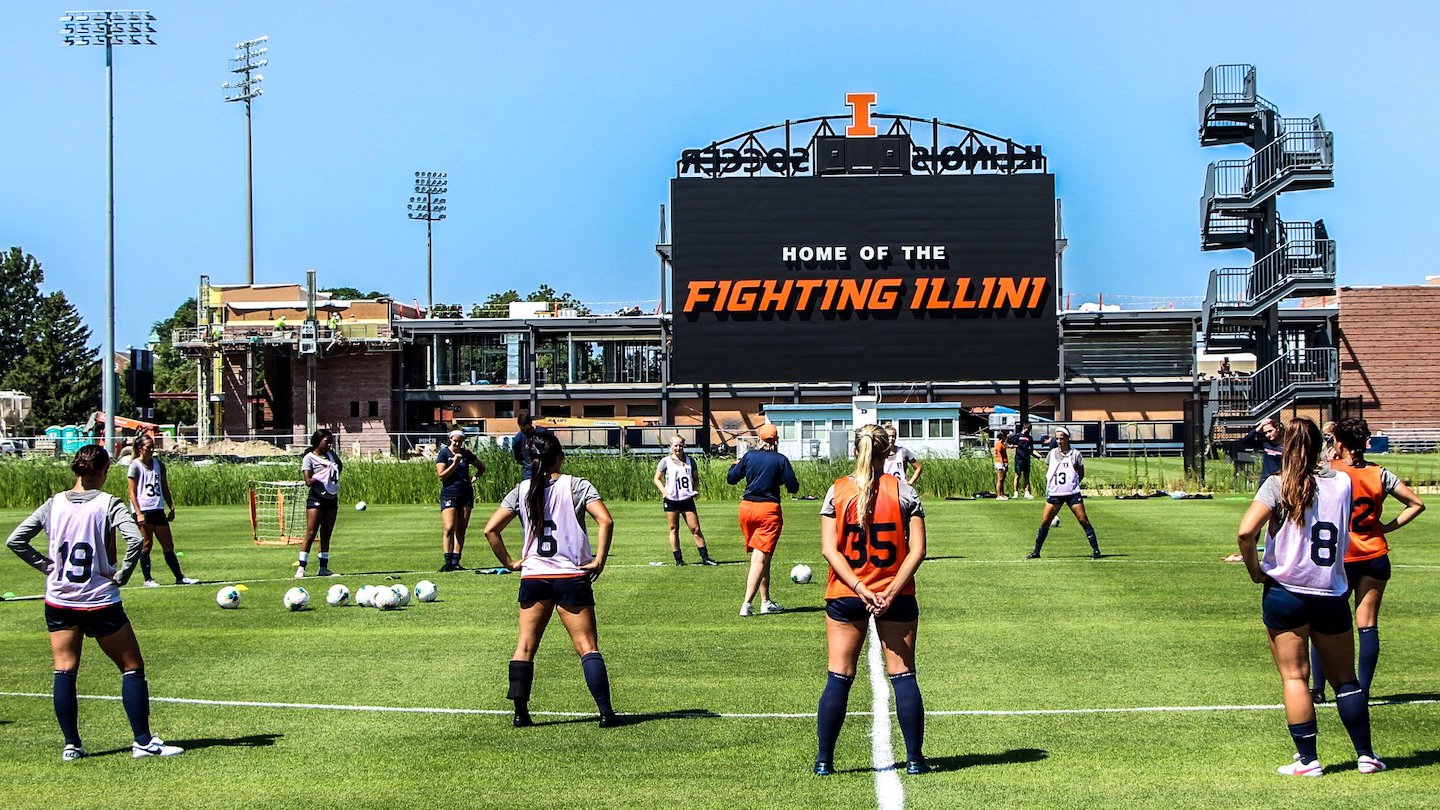 illinois-soccer-broll-2021