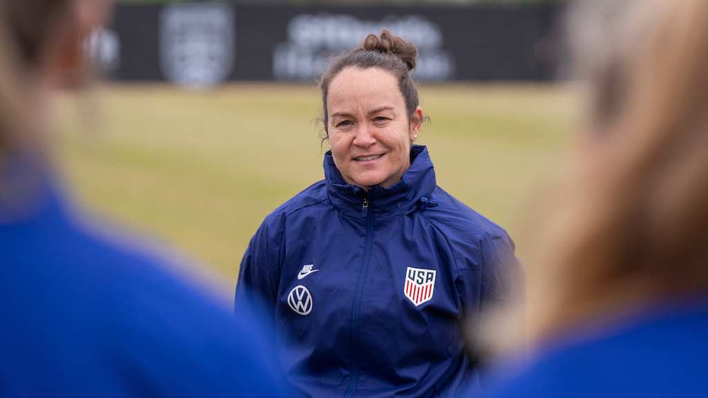 USWNTBS012522601