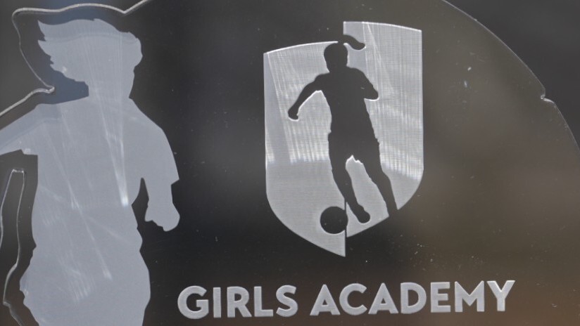 girls-academy-ga-2122