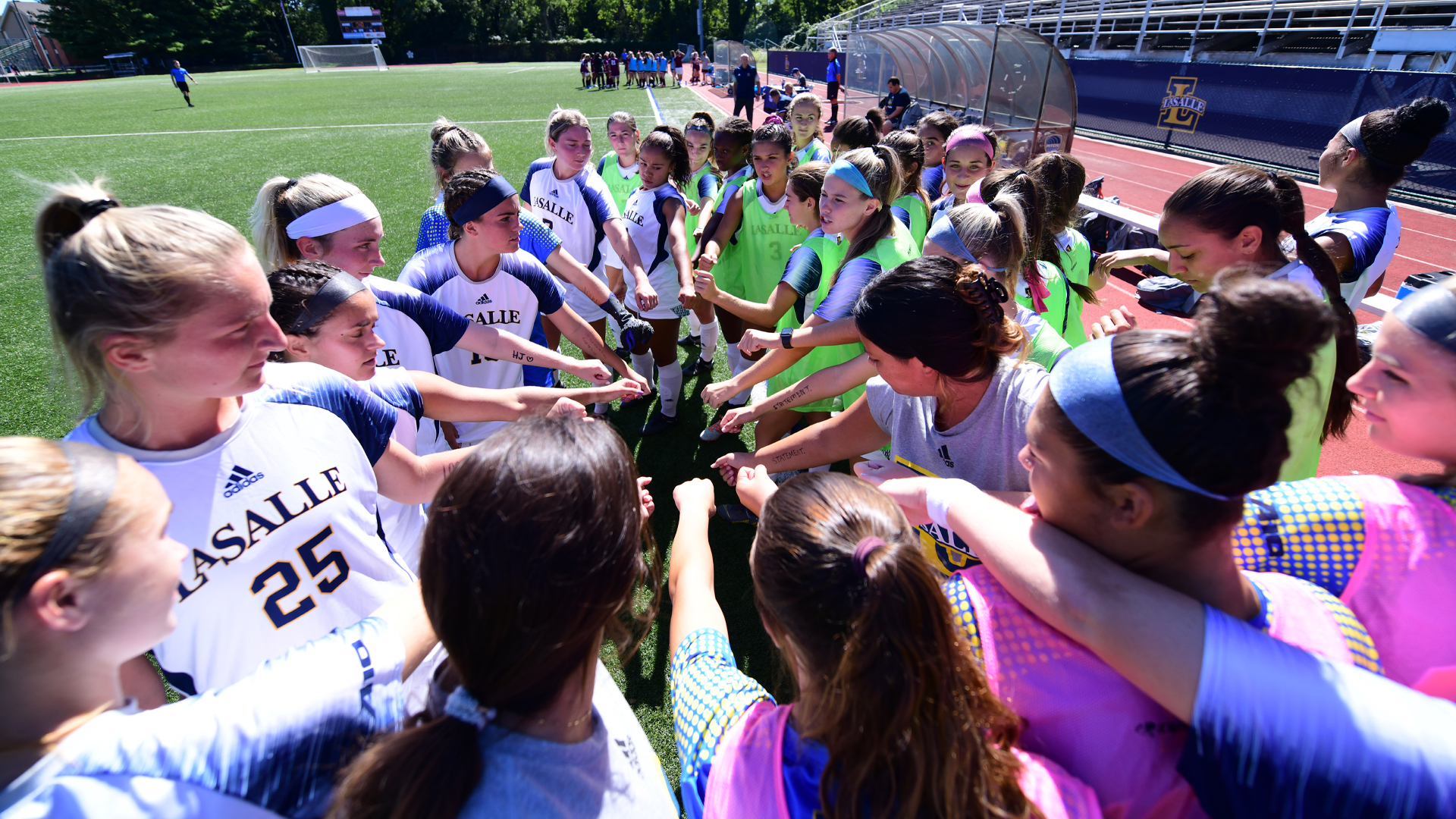 la-salle-women-soccer
