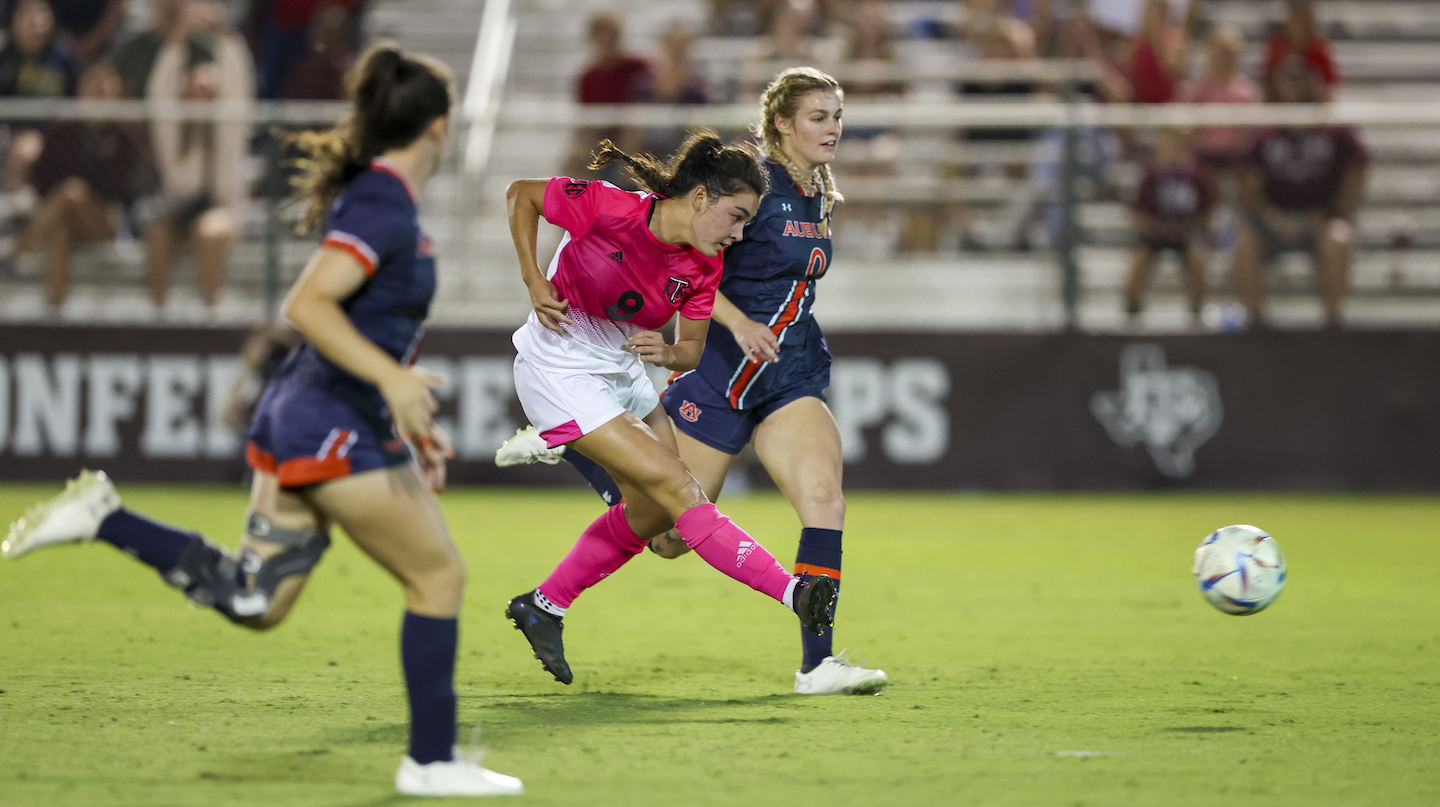 maile-hayes-vs-auburn