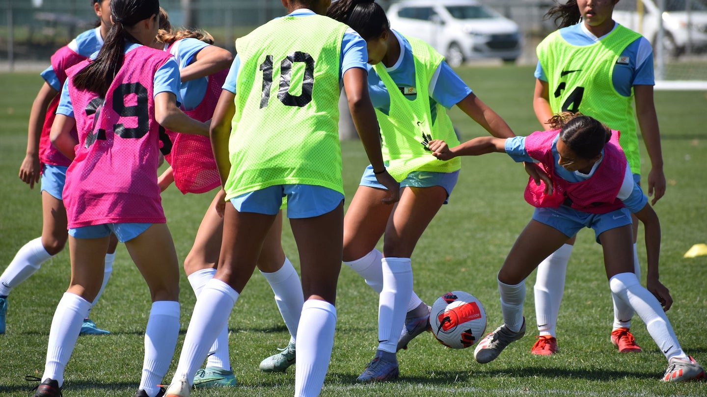 id2-girls-usclubsoccer-davis
