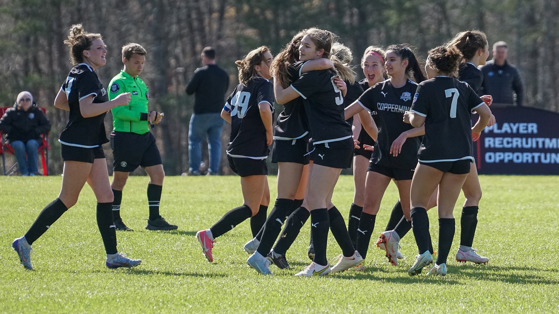usys-coppermine-girls