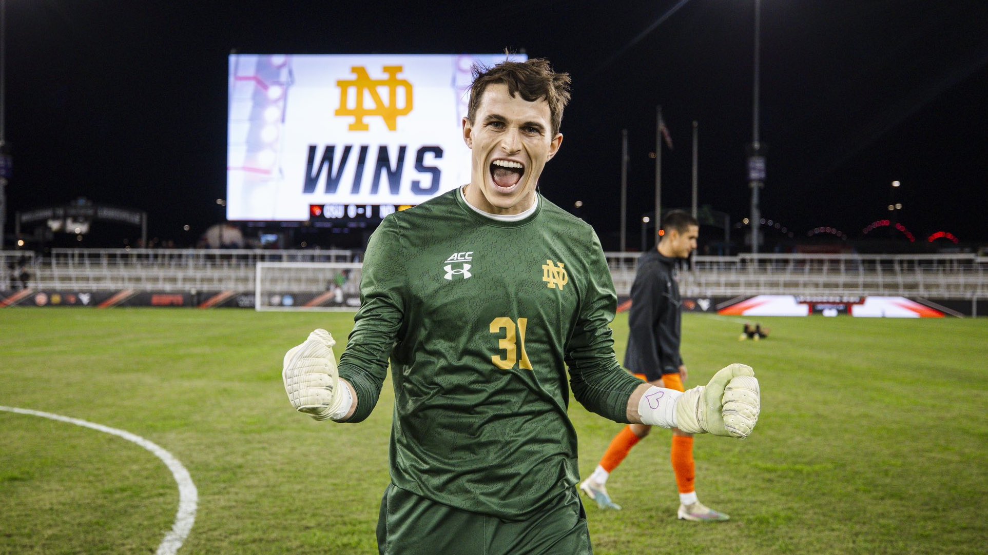 Notre Dame Downs Beavers 1-0, Head to College Cup Finals - One Foot Down