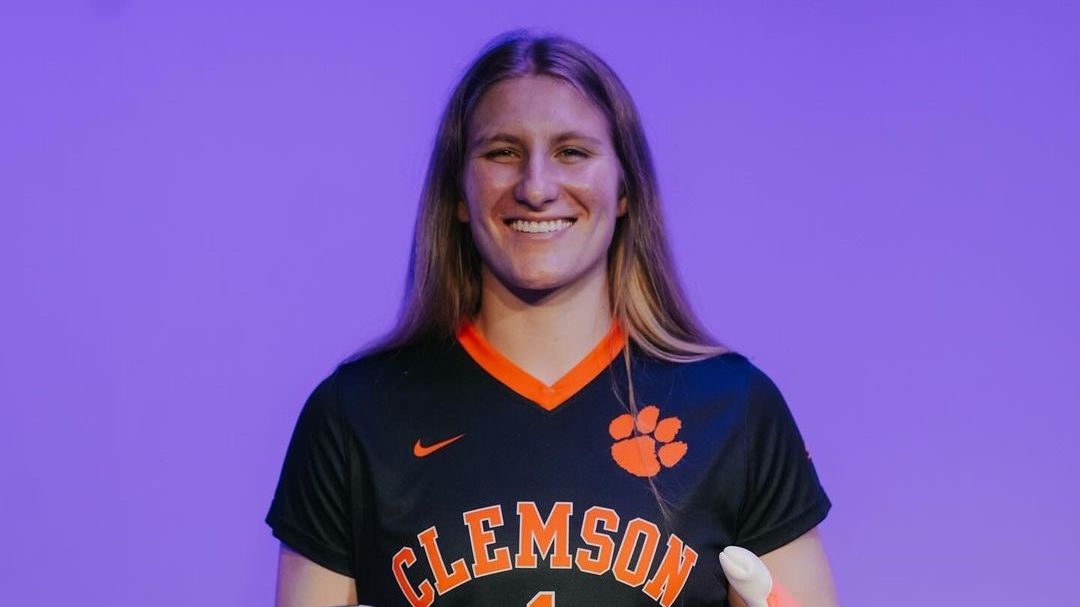 Clemson women’s soccer announce incoming transfer of goalkeeper Nona Reason from the University of North Carolina Tar Heels
