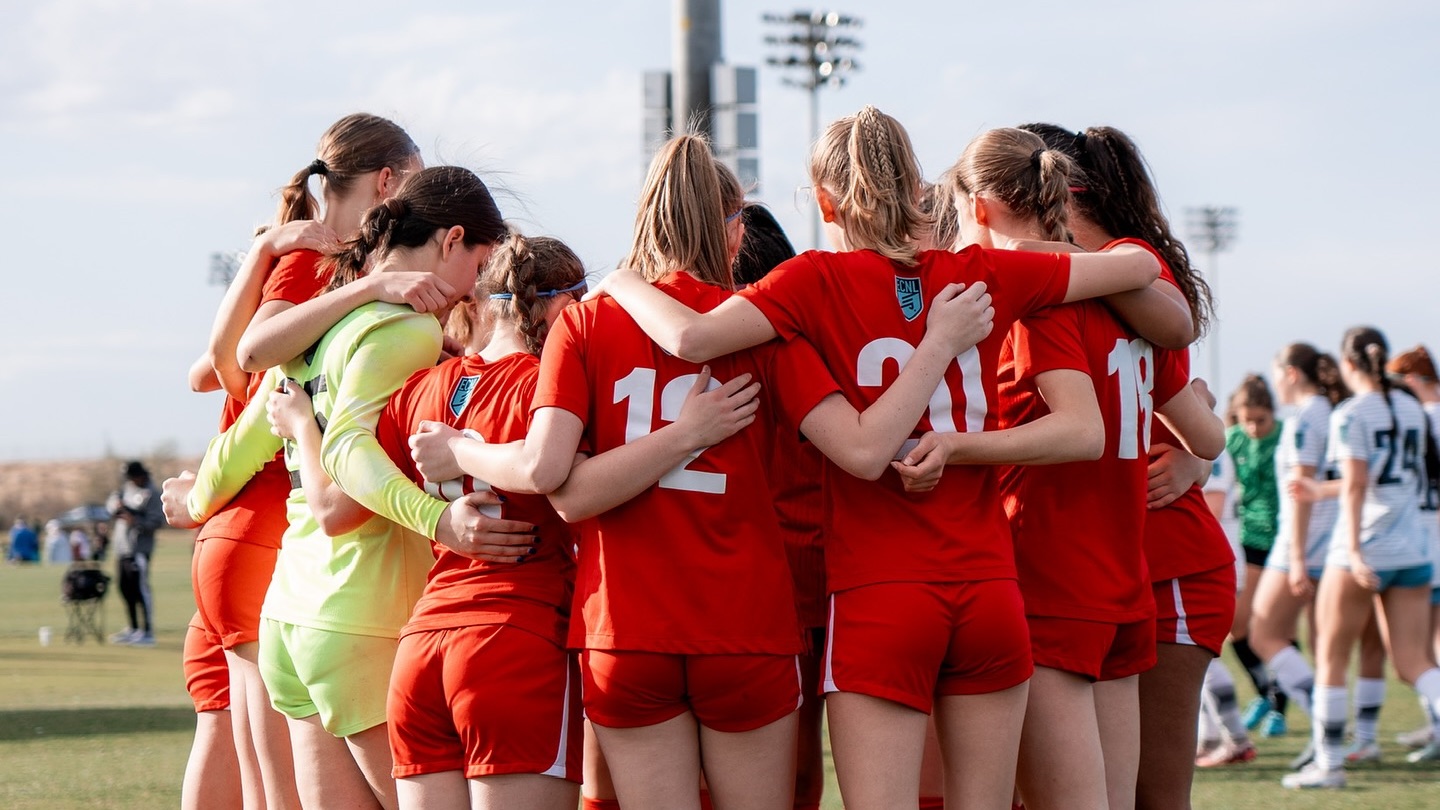 ecnl-girls-huddle-april4