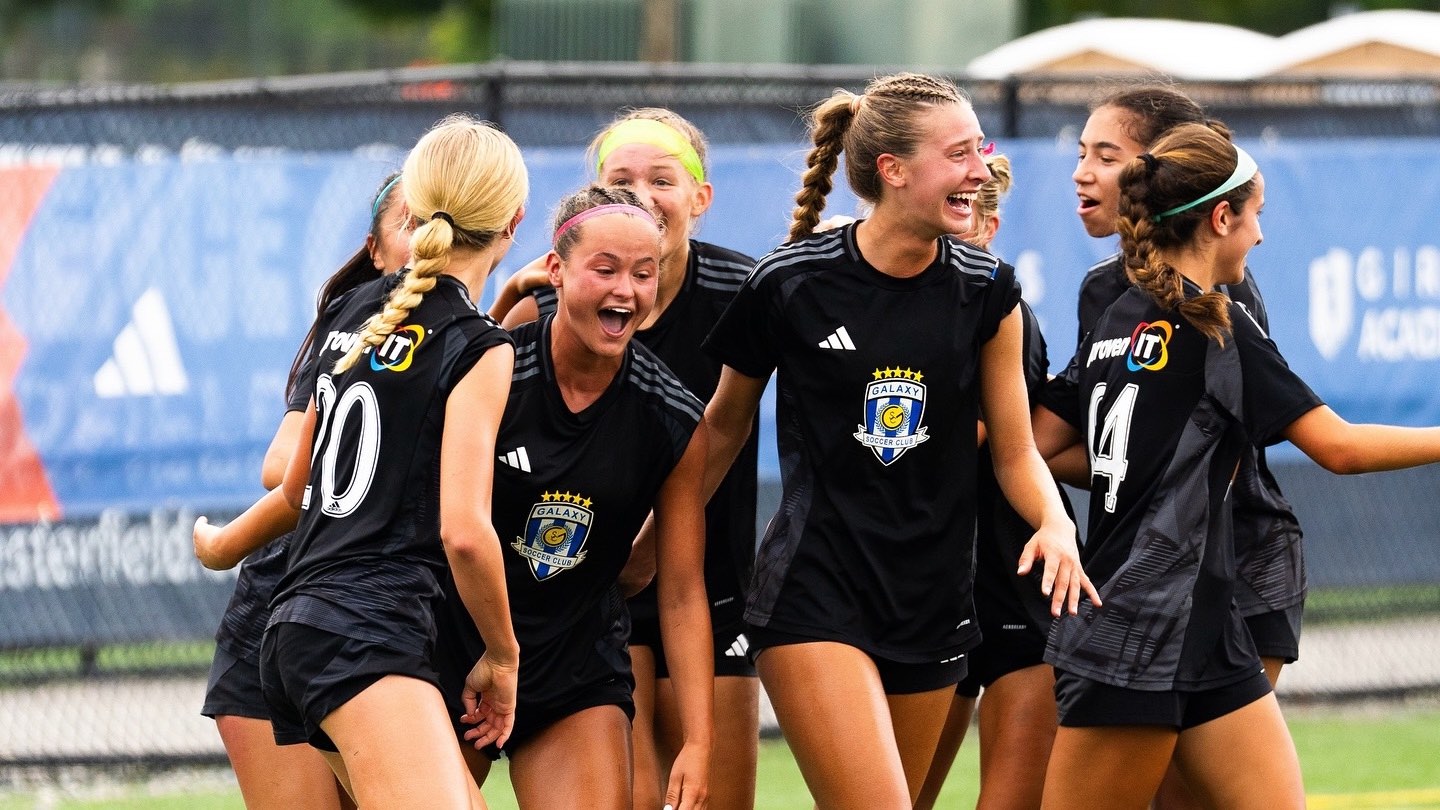 girls-academy-galaxy-sc-champs5